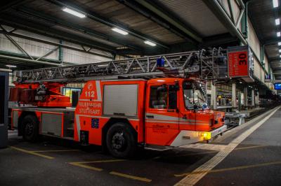 Stuttgart Mitte: Containerbrand am Hauptbahnof